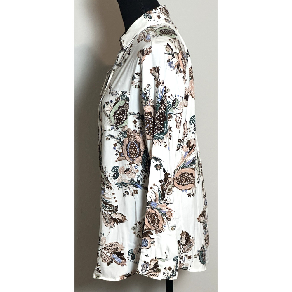 Chico Women's Long Sleeve Blouse Size (0) Paisley Collard Blouse - Picture 9 of 16